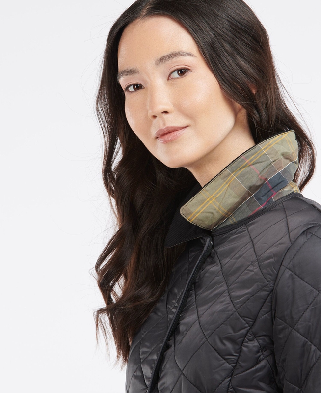 Barbour Steppjacke Deveron Polarquilt Women's Quilted Jackets Black | TIHZ-69405