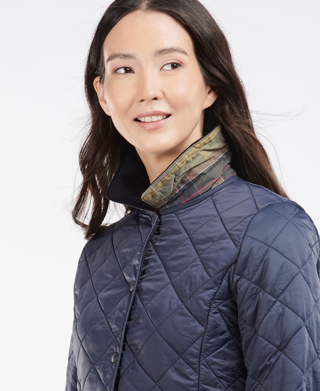 Barbour Steppjacke Deveron Polarquilt Women's Quilted Jackets Blue | UVMF-26397